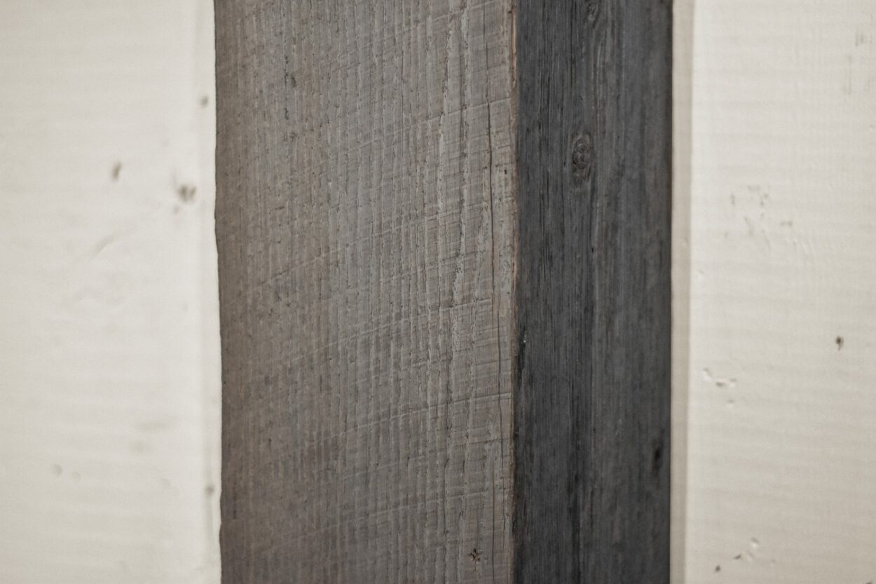 Reclaimed Wood Box Beam - Gray - Image 4