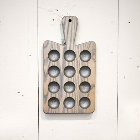 Farmhouse Egg Board: Gray Oil